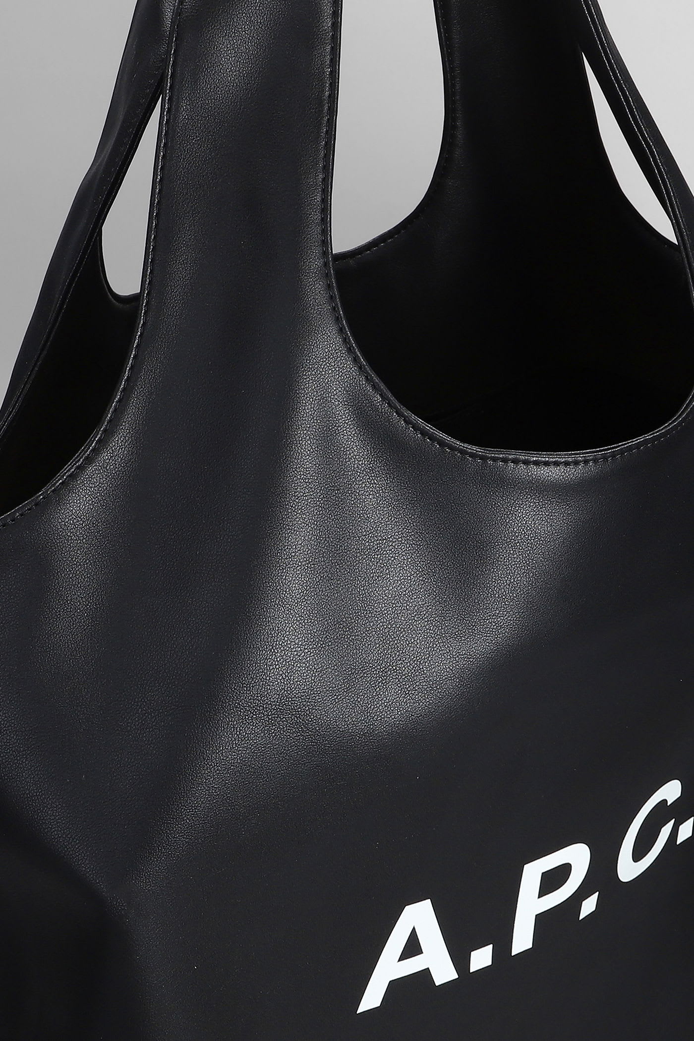 Apc Ninon Tote In Black Polyuretan In Black