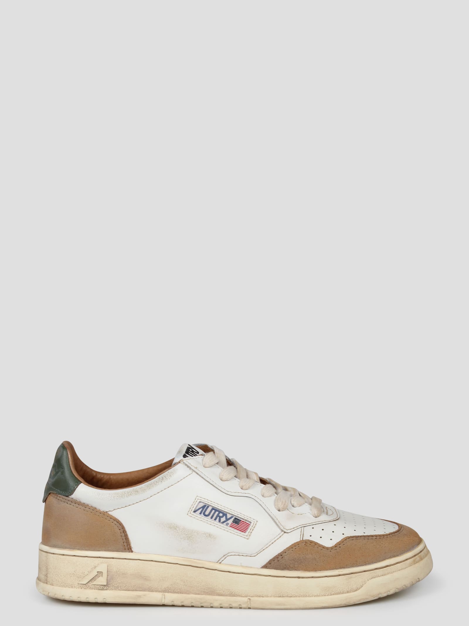 Autry Super Vintage Sneakers In Nude & Neutrals