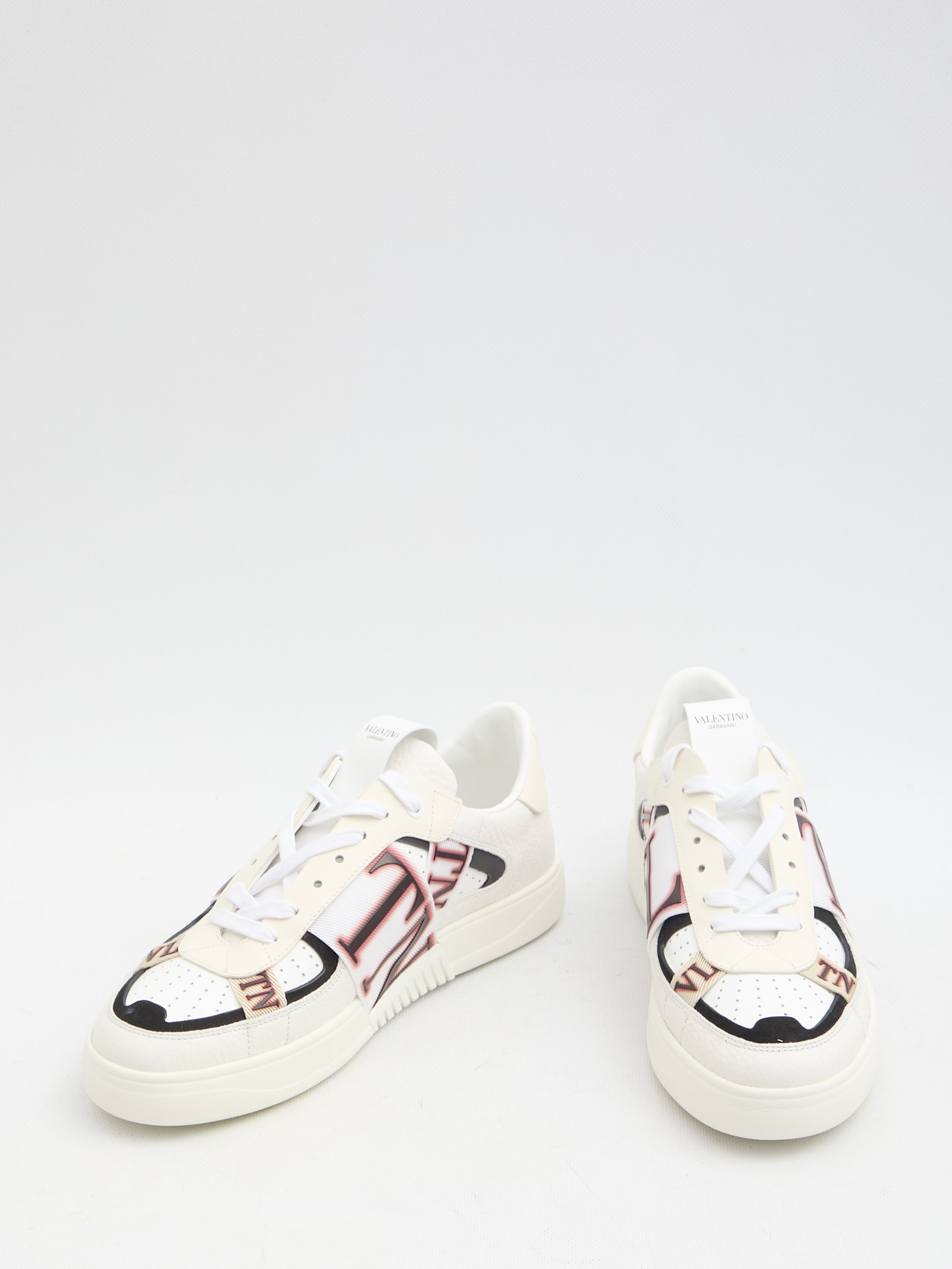 Valentino Garavani 'vl7n' White Sneakers With Maxi Logo Print And Logo Patch On The Tongue In Leathe In White