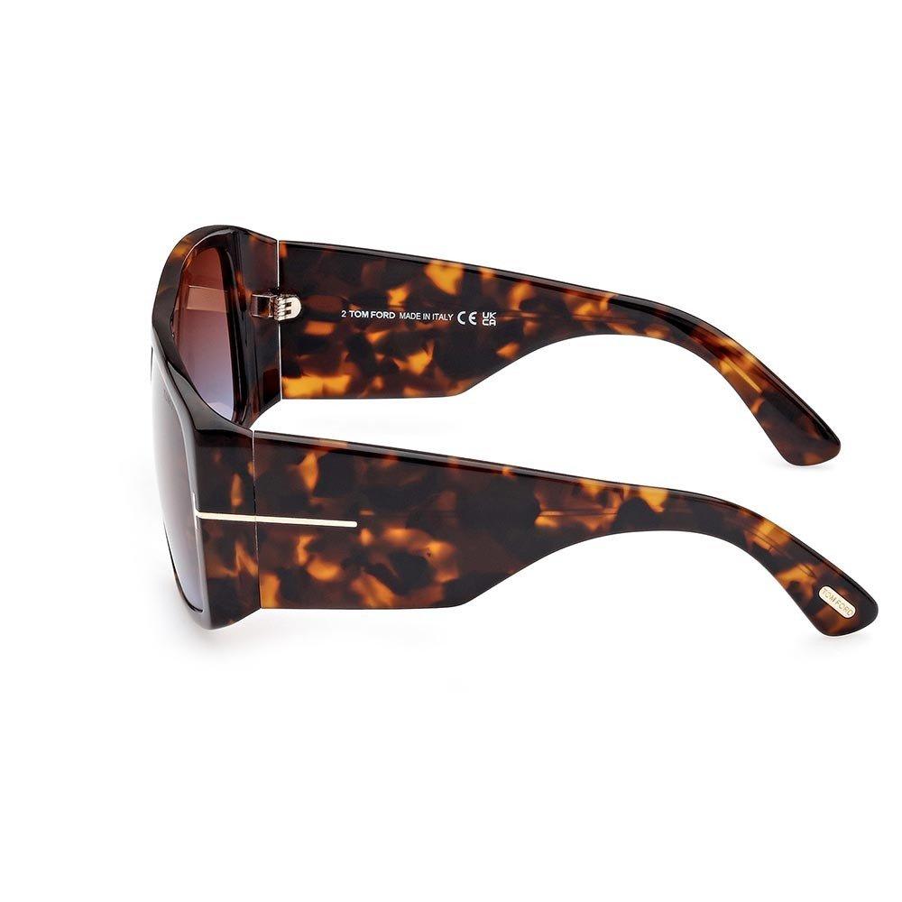 Shop Tom Ford Raven Square Frame Sunglasses In 56f