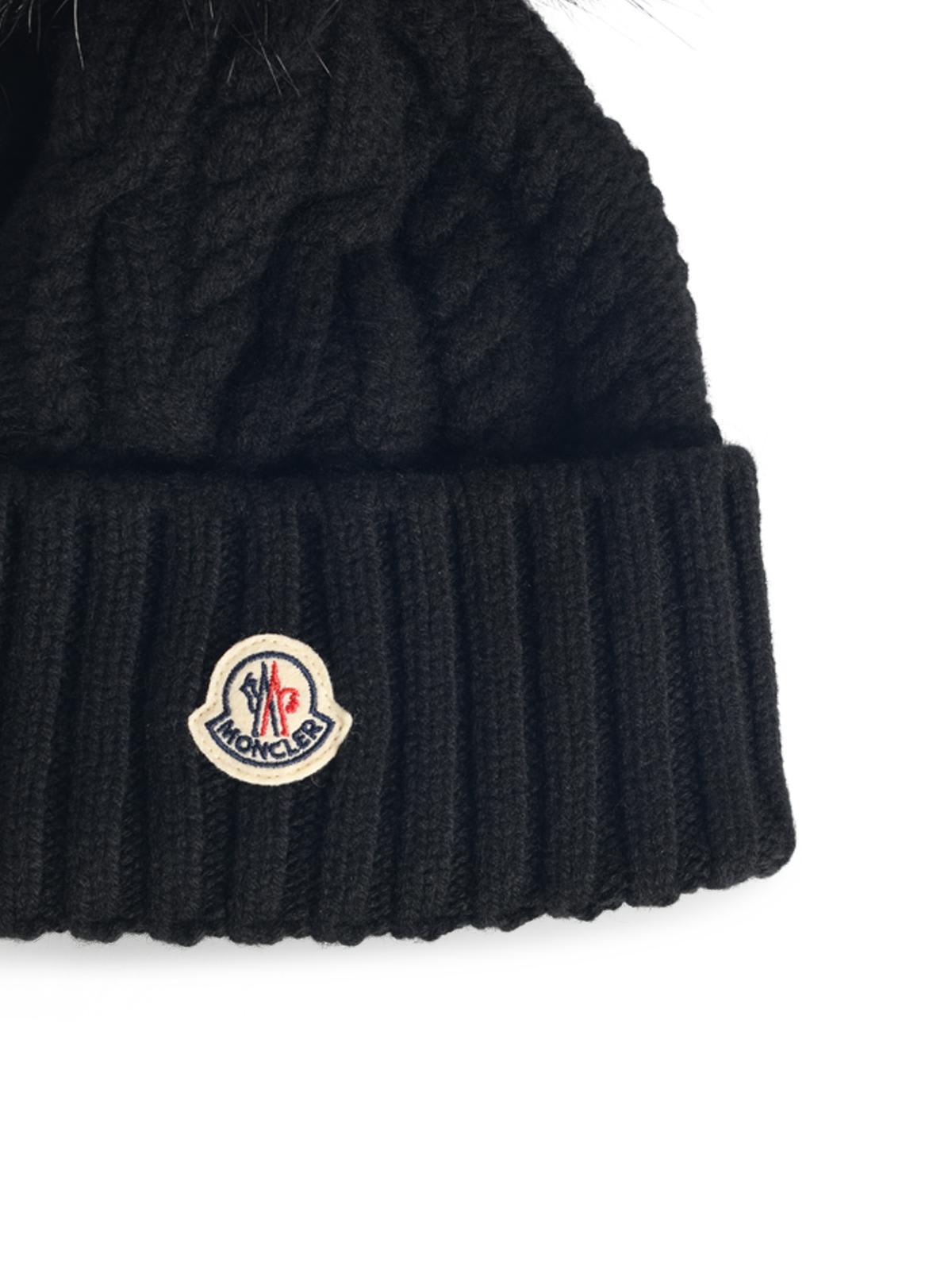 Moncler Virgin Wool And Black Cashmere Beanie Women In Black