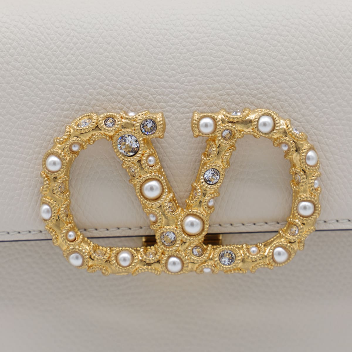 Valentino Garavani Garavani Vsling Small Handbag In Grainy Calfskin With Jewel Logo Woman Ivory Uni In White