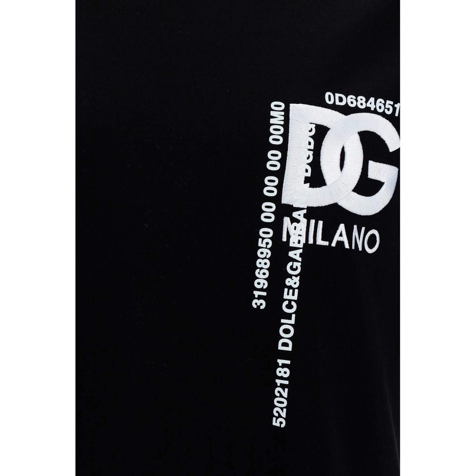 Shop Dolce & Gabbana T-shirt In Black