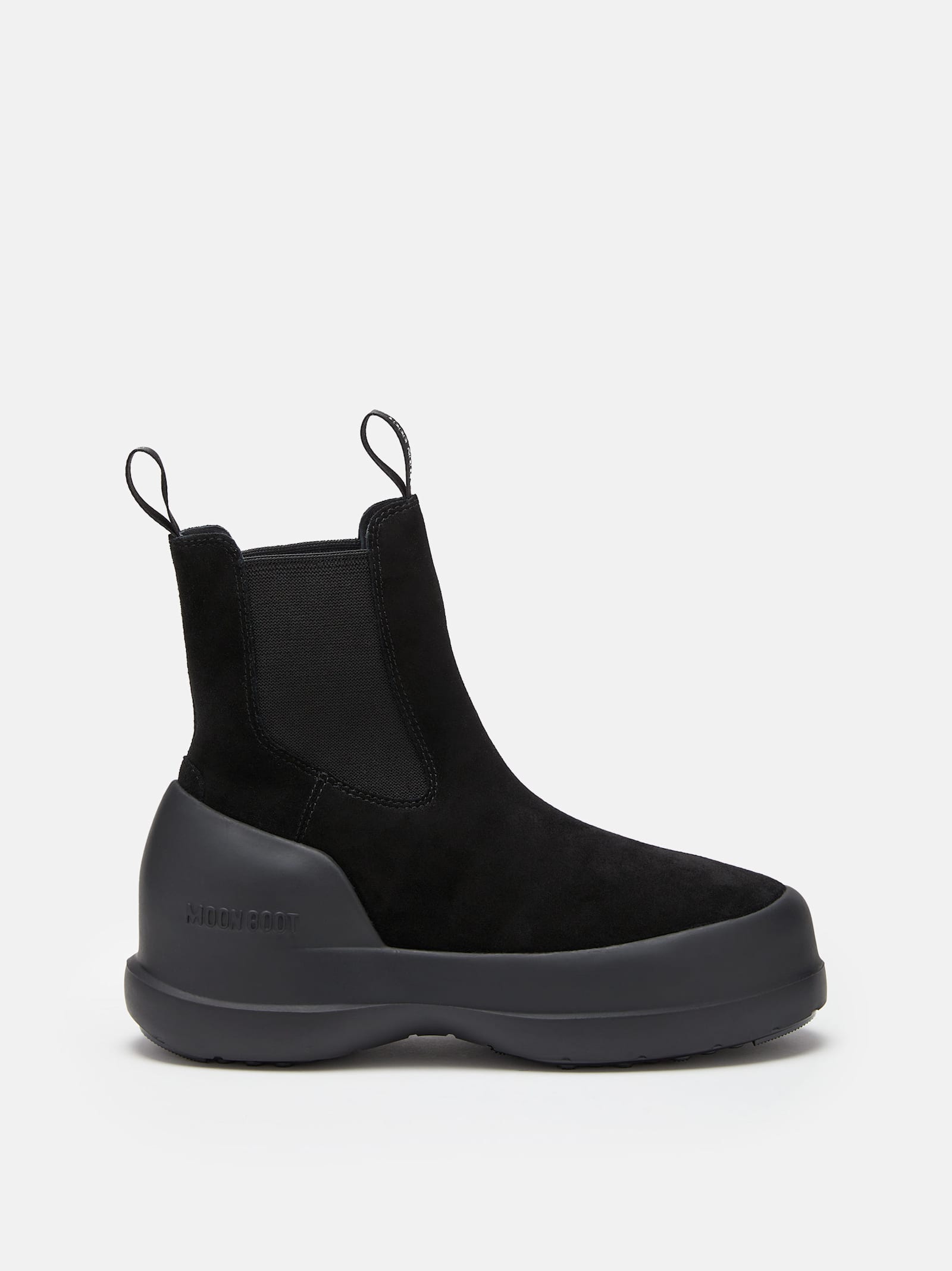 Shop Moon Boot Luna Chelsea In Black