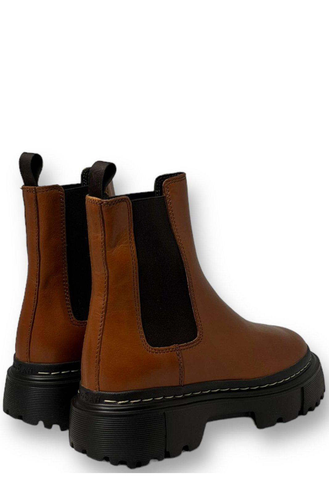 Shop Hogan H619 Chelsea Boots In S003