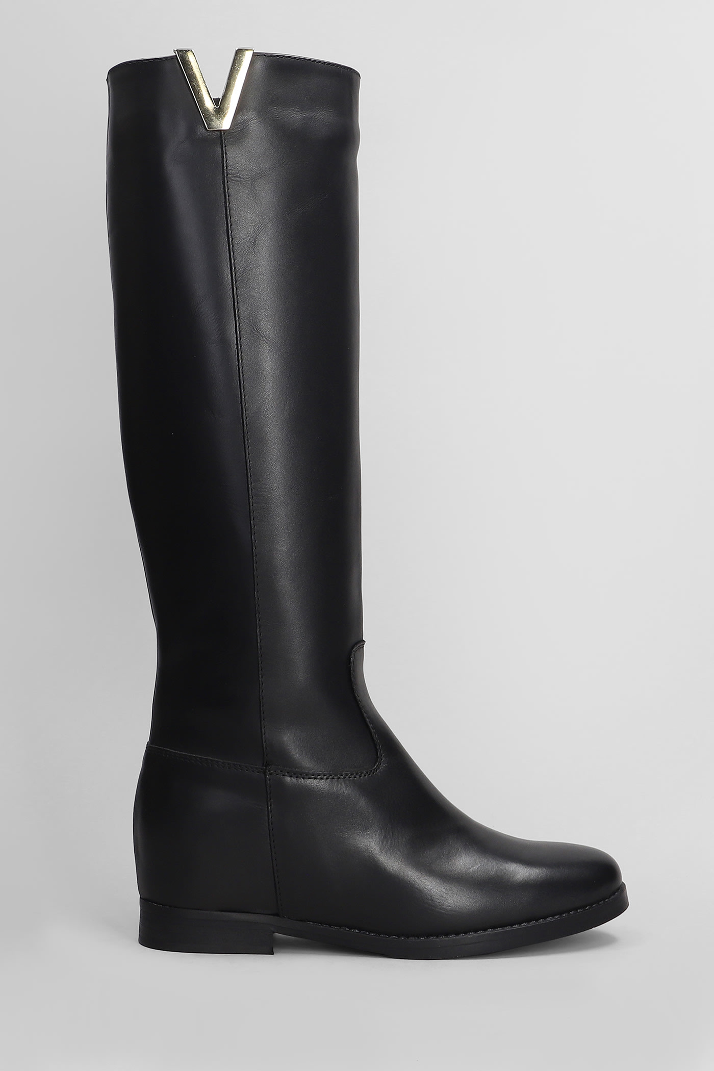 Low Heels Boots In Black Leather