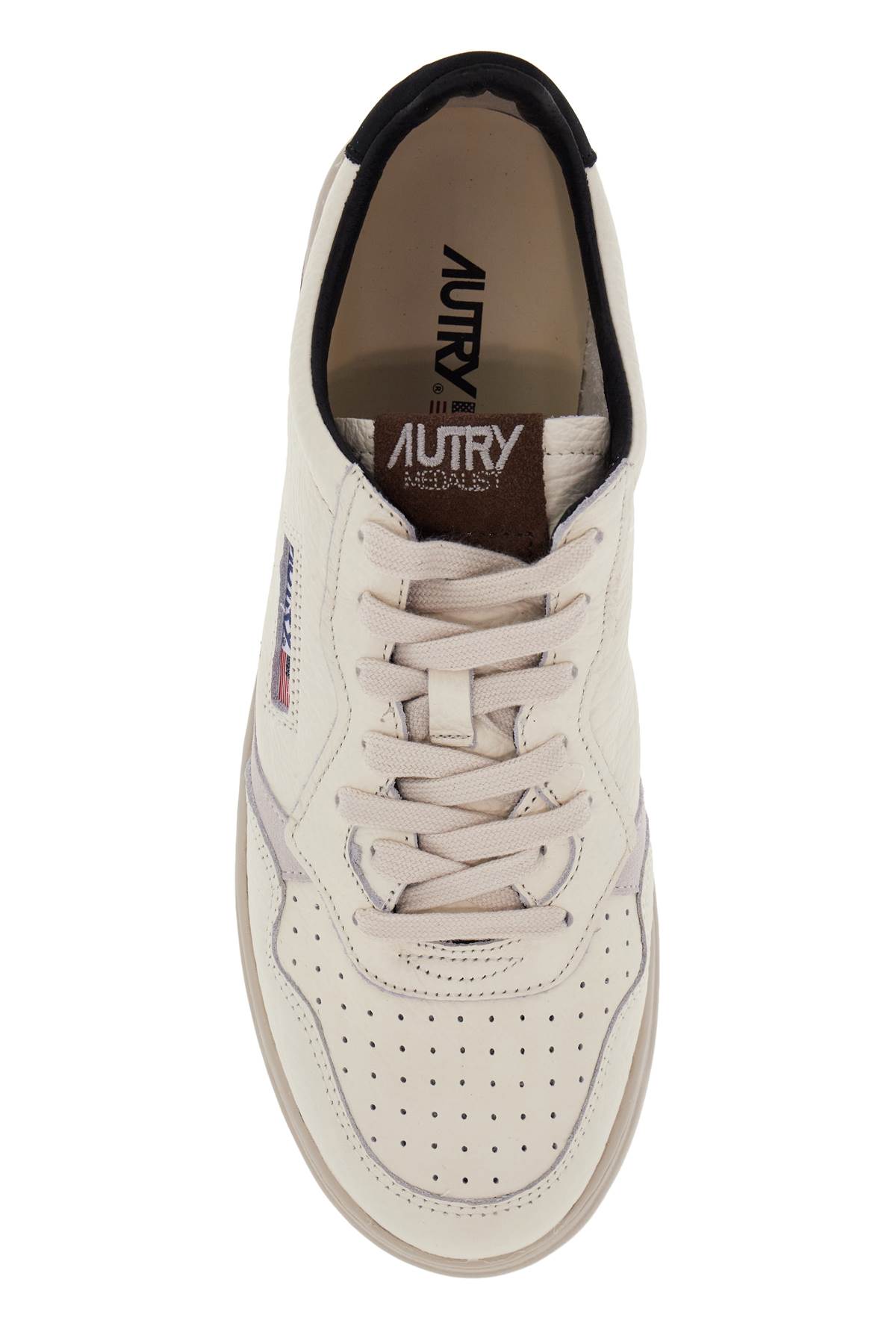 Autry "medalist" Low Sneaker In White