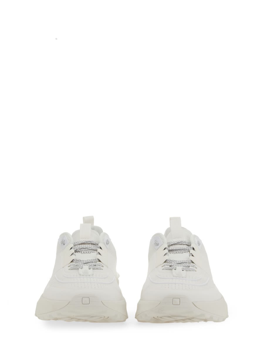 Shop Valentino Sneaker Low Top True Act In White