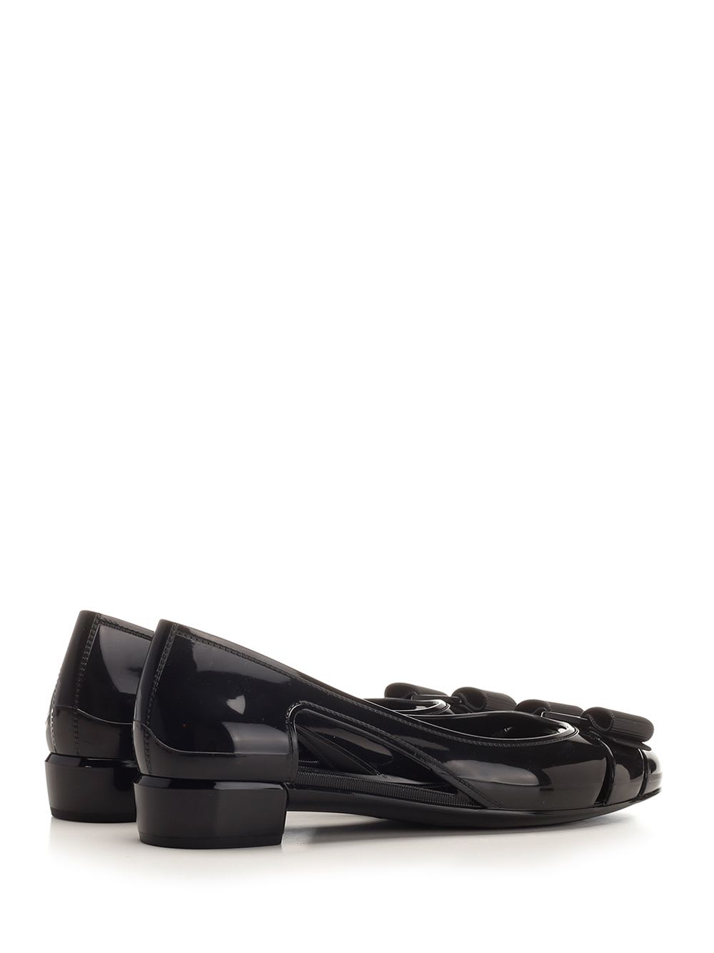 Shop Ferragamo Vara Bow Jelly Ballerina In Black