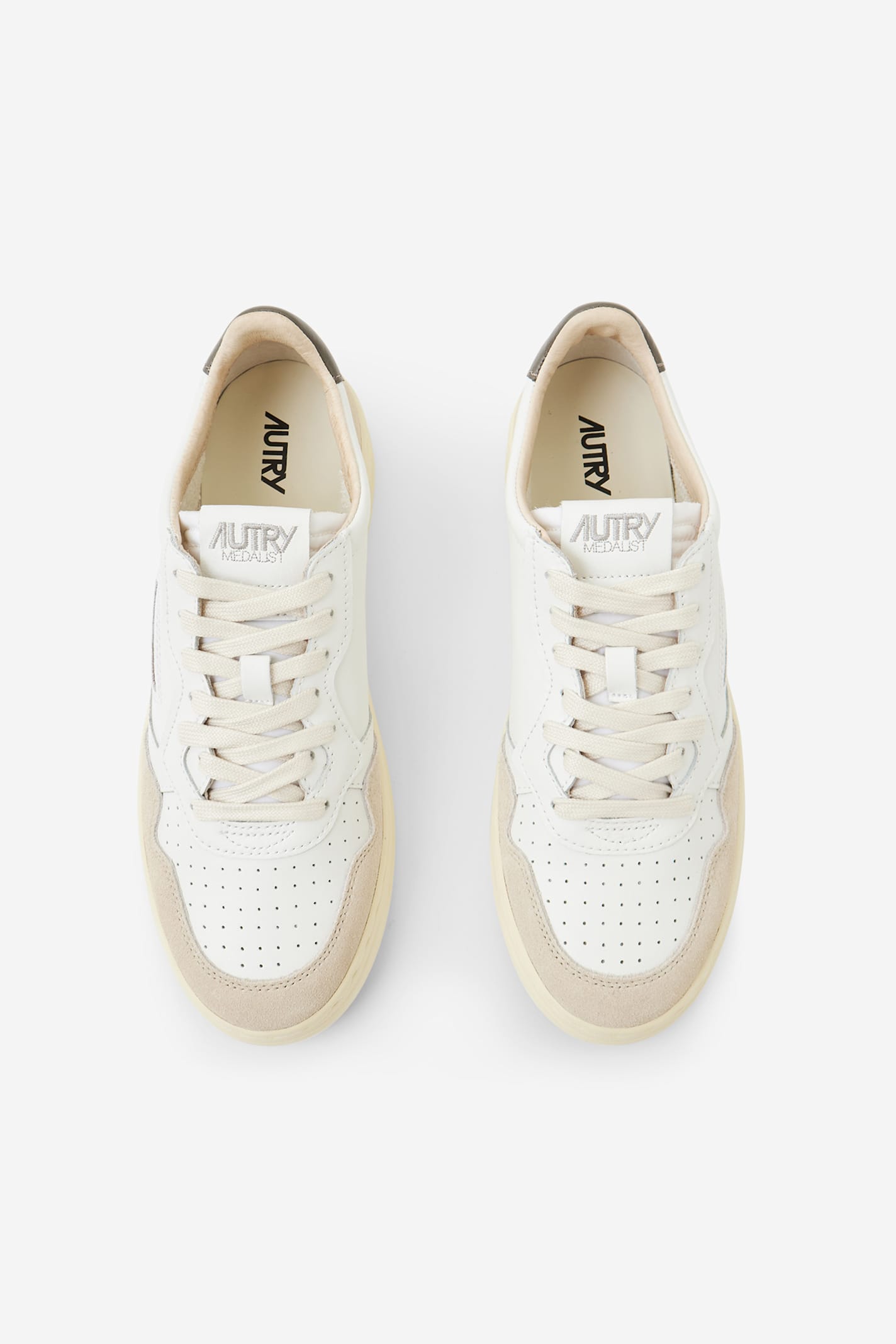 Autry 01 Low Sneakers In White