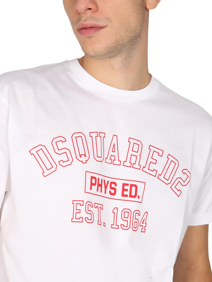 Shop Dsquared2 T-shirt D2 Phys. Ed. Cool In White