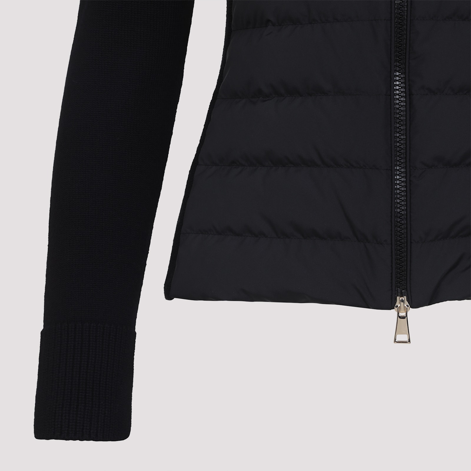 Moncler Quilted Ribbed Collar Long Sleeves Jacket In Black