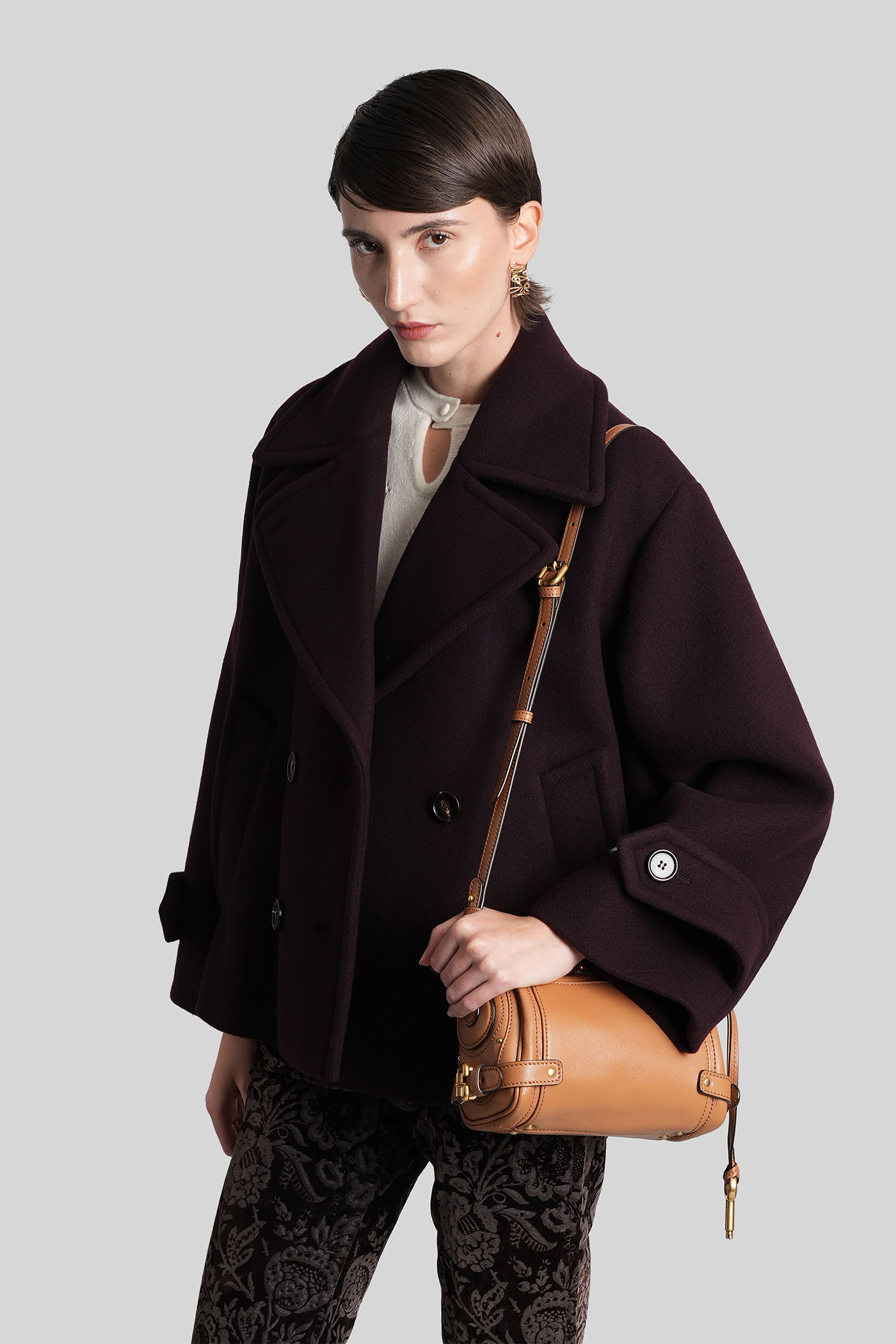 Chloé Women Violet Double-breasted Jacket With Wide Notched Revers And Dropped Shoulders In Wool Ble In Black