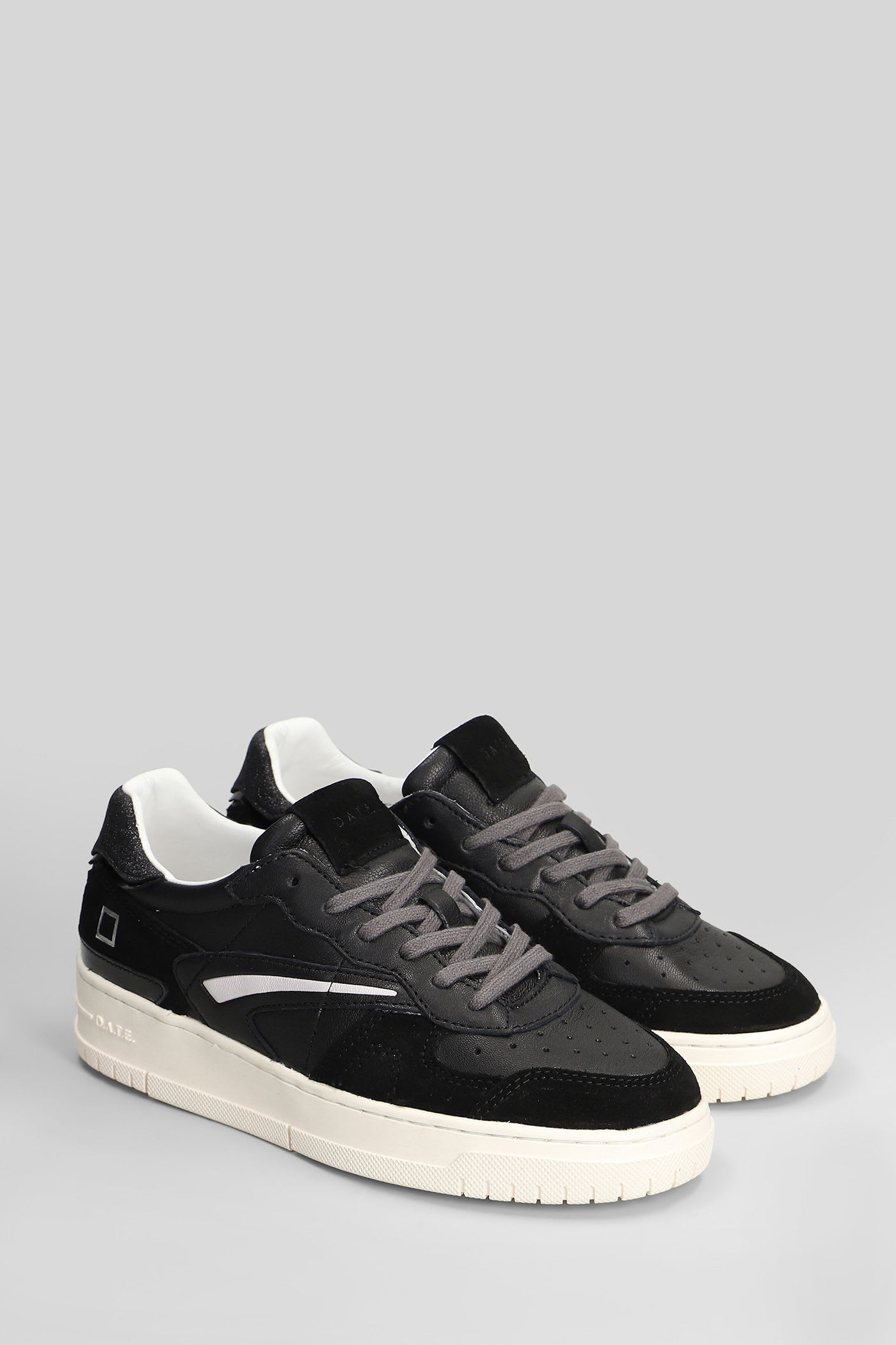 Date Torneo Pure Vintage Sneakers In Black Leather And Fabric In Black