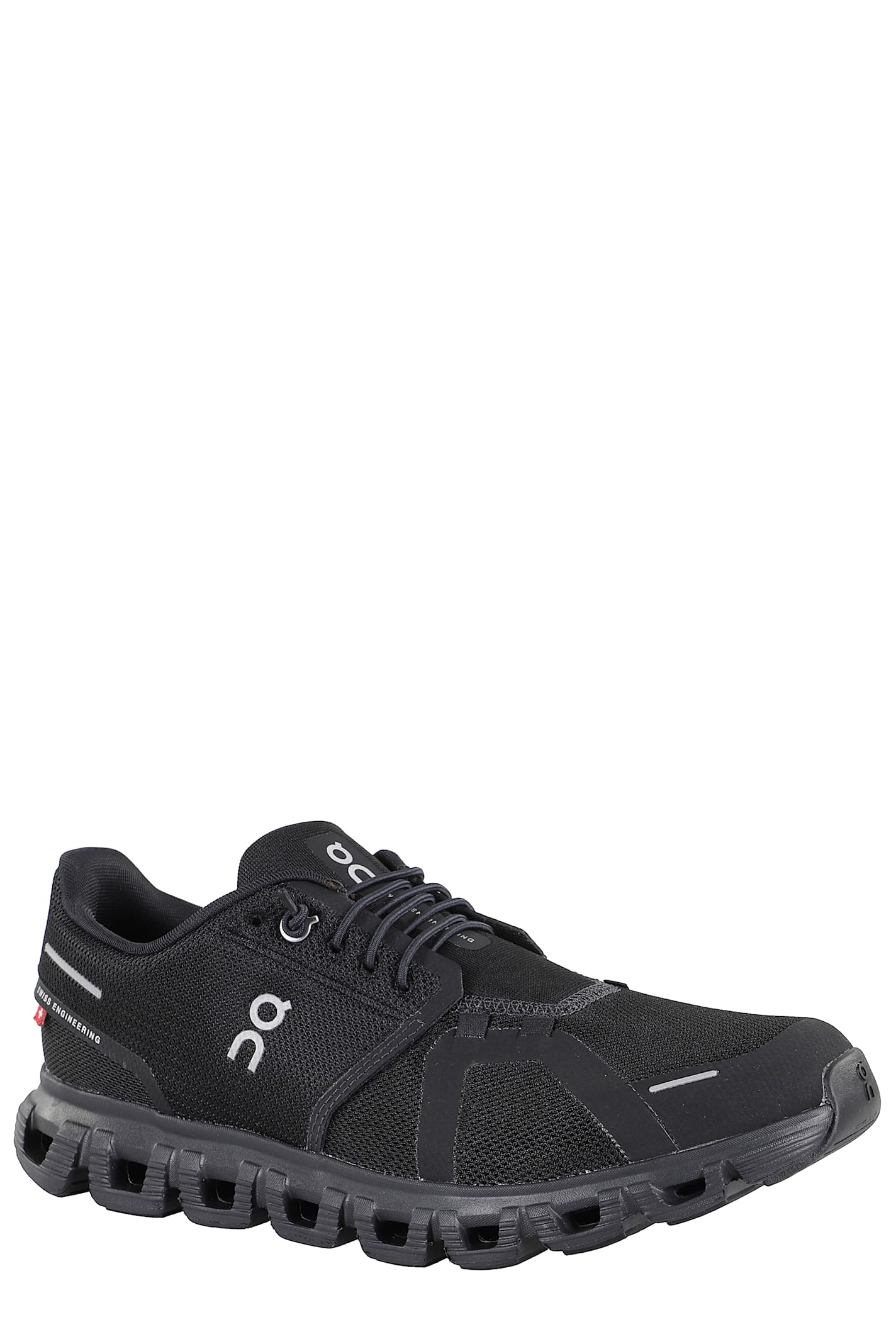 On Cloud 6 Sneakers With Rounded Toe In Black