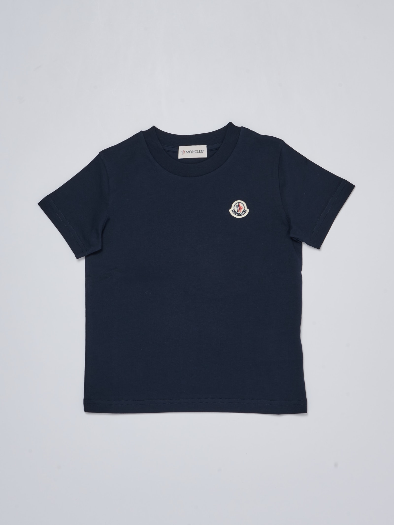 Shop Moncler T-shirt T-shirt In Blu