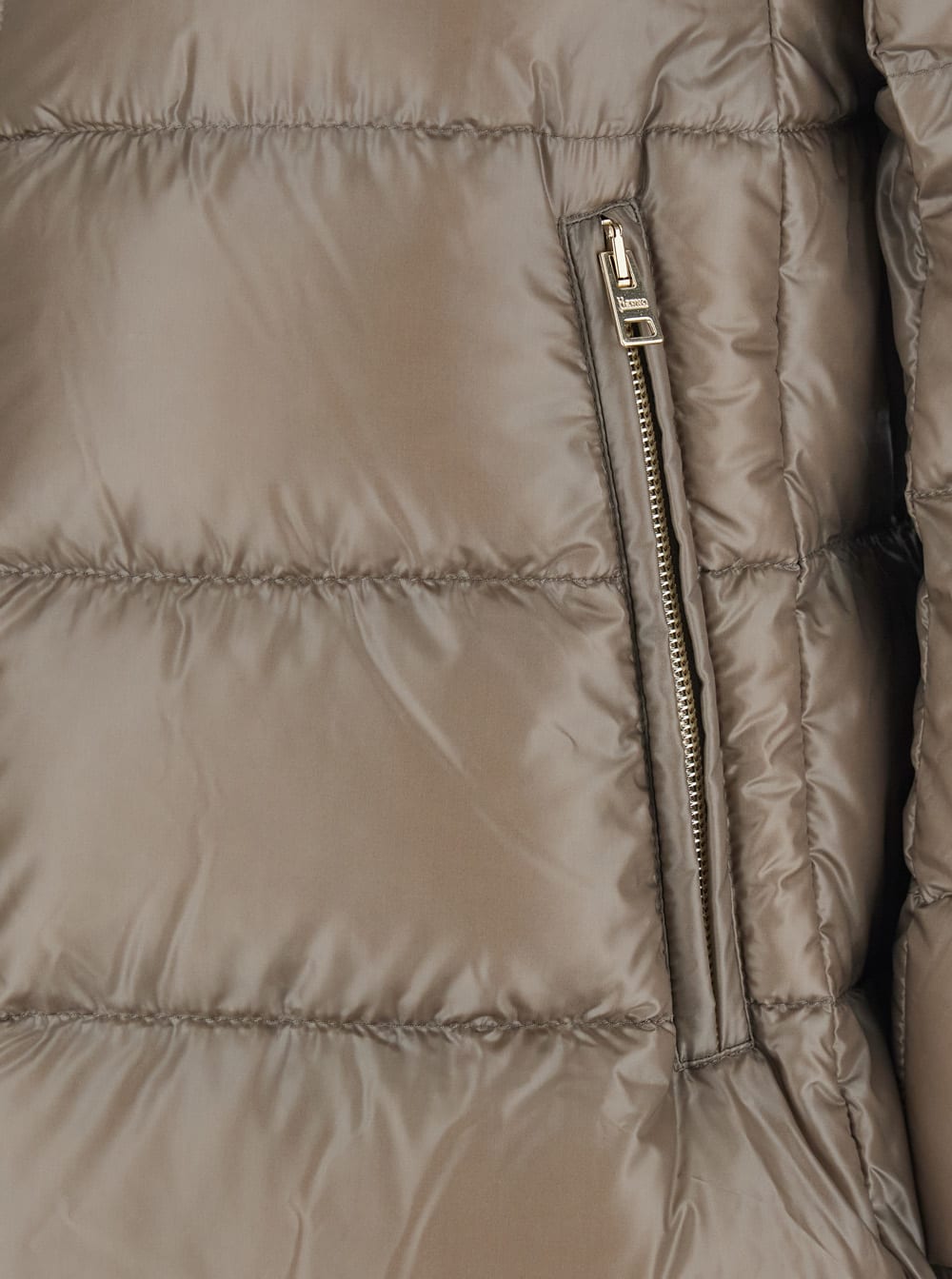 Herno Cleofe Beige Down Jacket With Front Zip Closure In Tech Fabric Woman In Green