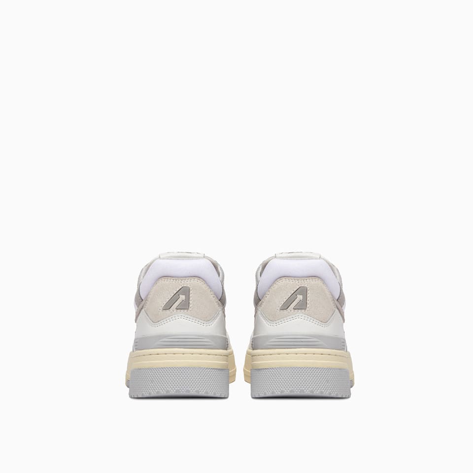 Shop Autry Clc Low Sneakers Rolm Mm28 In White