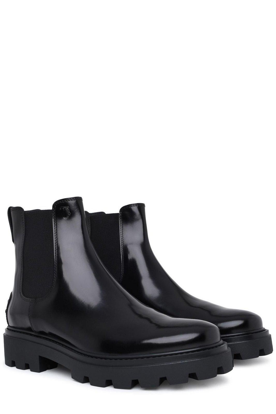 Shop Tod's Boots In B999