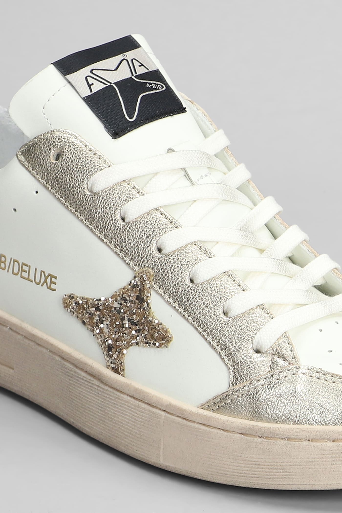 Ama Brand Sneakers In White Leather In White