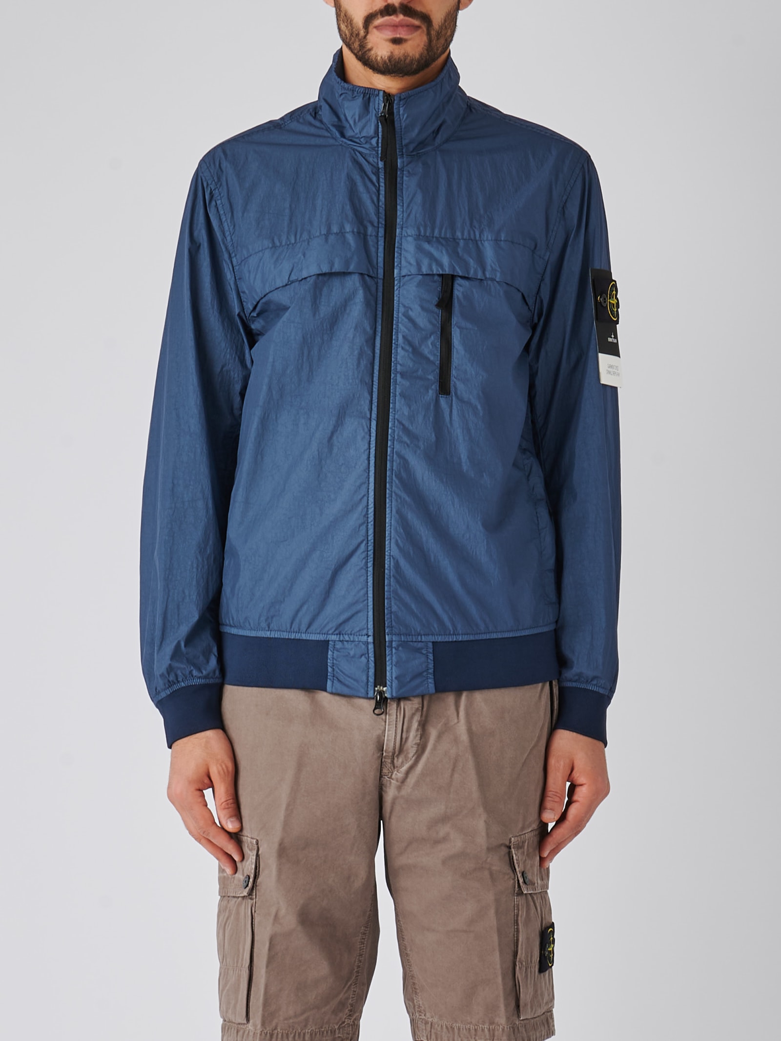 Stone Island Compass-badge Crinkled Windbreaker In Navy