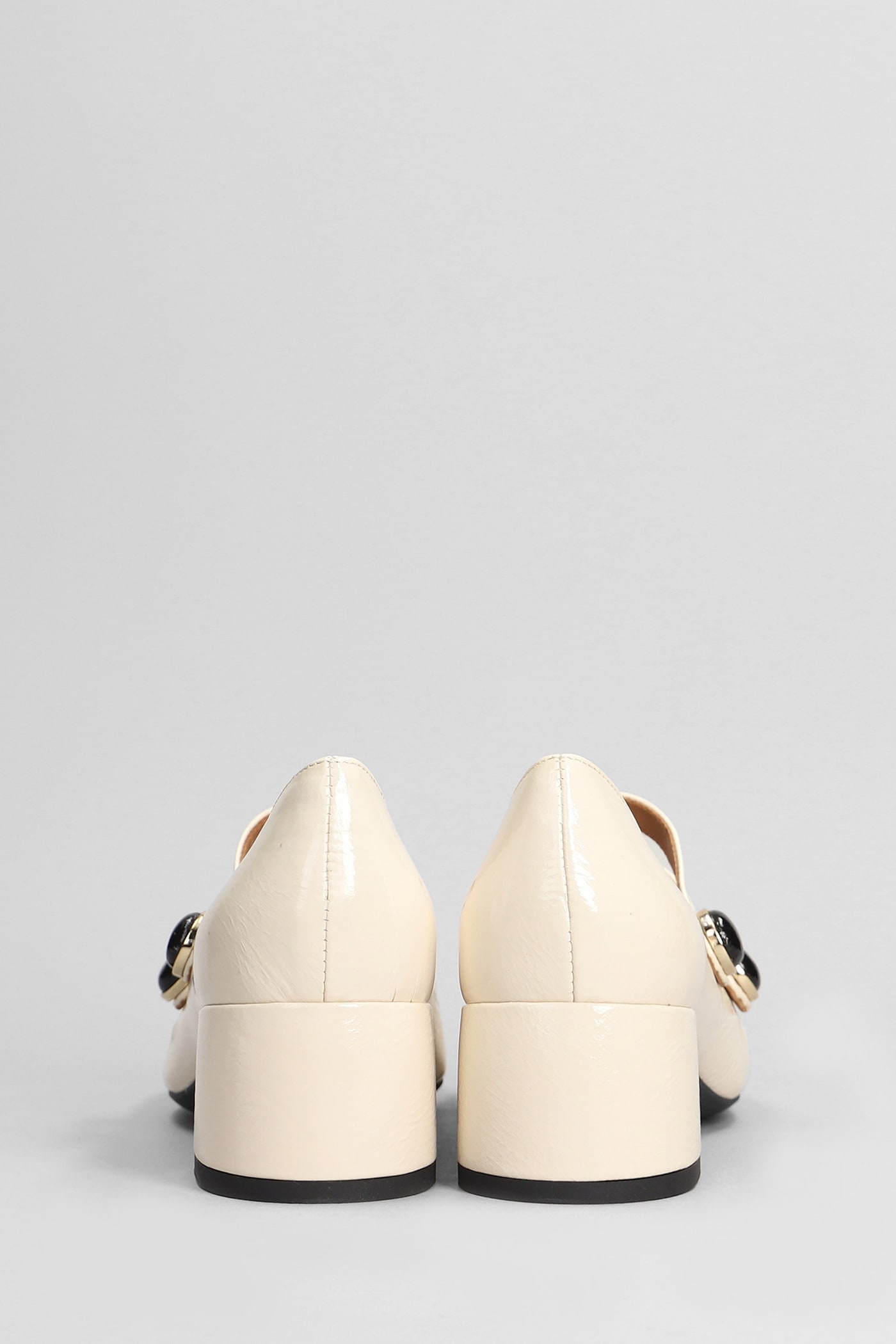 Shop Roberto Festa Aura Pumps In Beige Leather