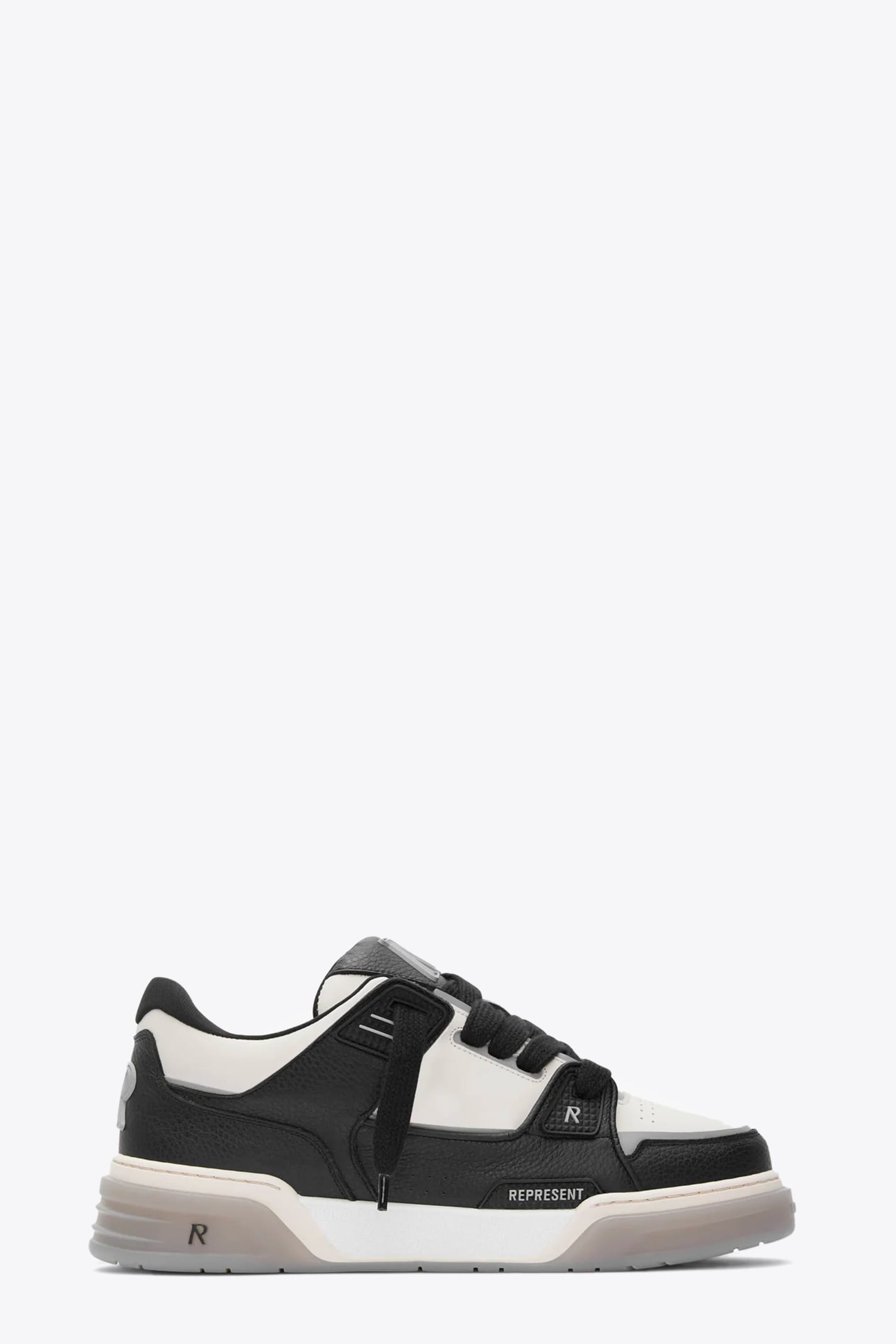 Studio Sneaker Off white and black leather low chunky sneaker - Studio sneaker