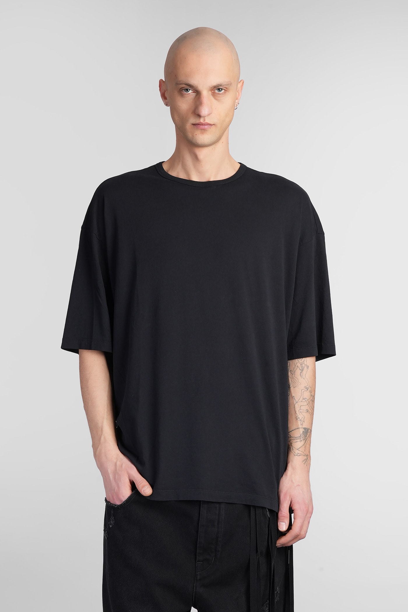 Dieter T-shirt In Black Cotton