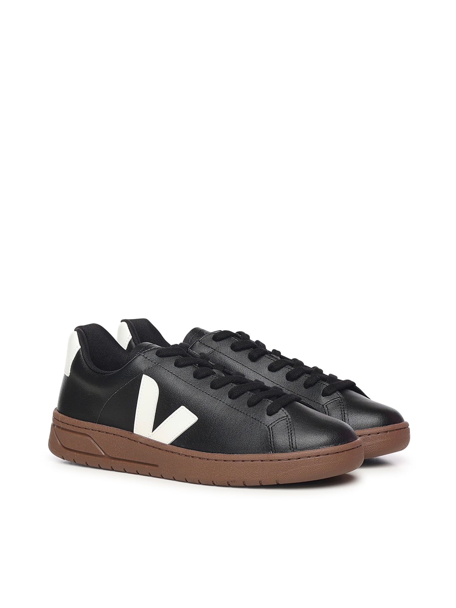 Veja Urca Cwl Sneakers In Black