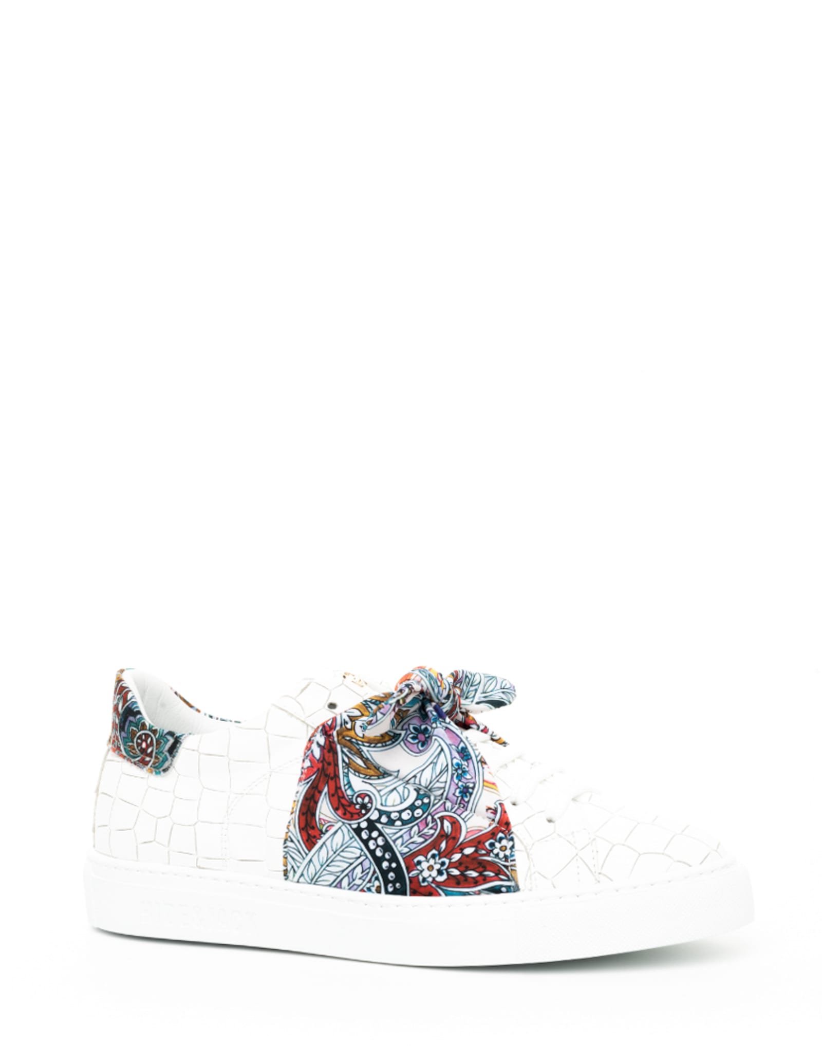 Hide & Jack Low Top Sneaker Essence Foulard