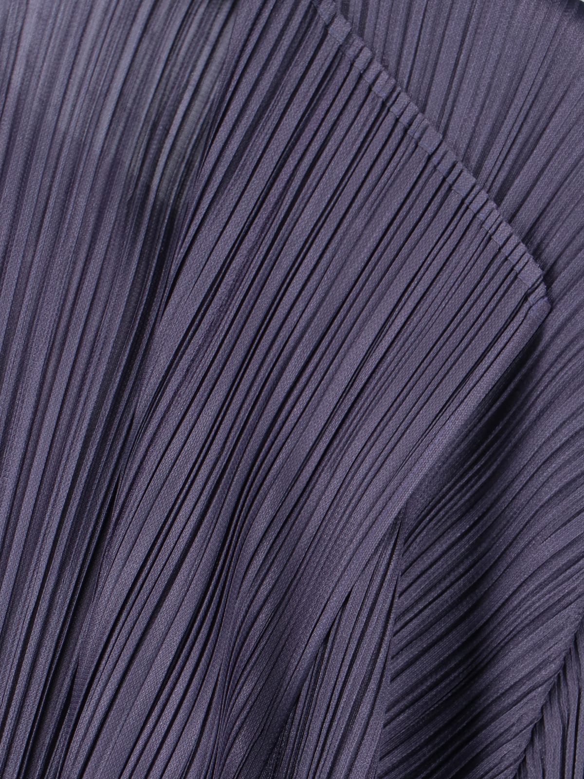 Issey Miyake Pleated Cardigan In Blue