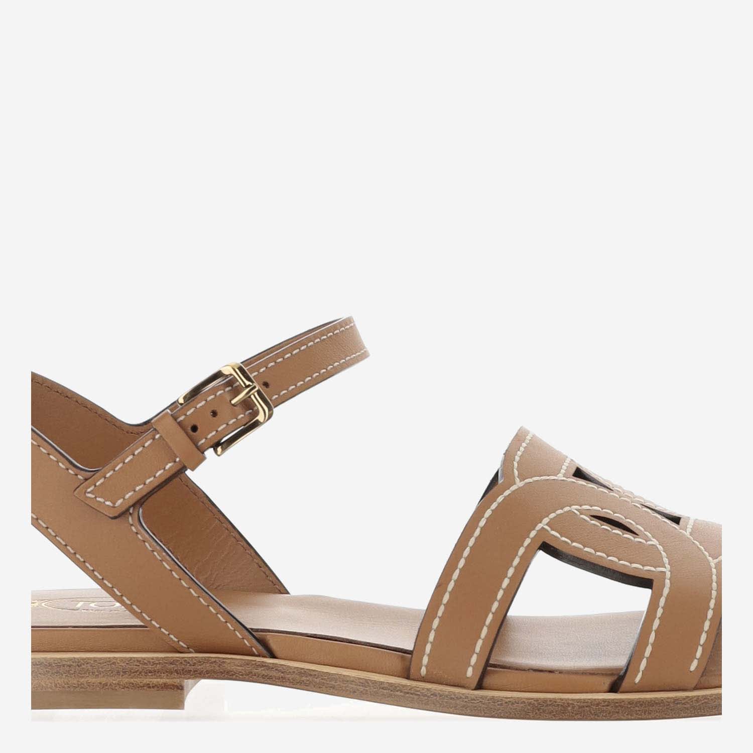 Shop Tod's Kate Leather Sandals In Brown