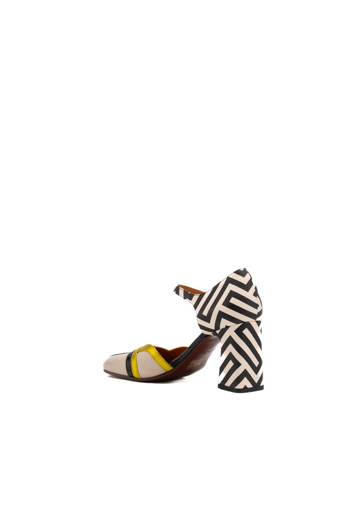 Shop Chie Mihara Olali Leather Pumps In Sun/negro