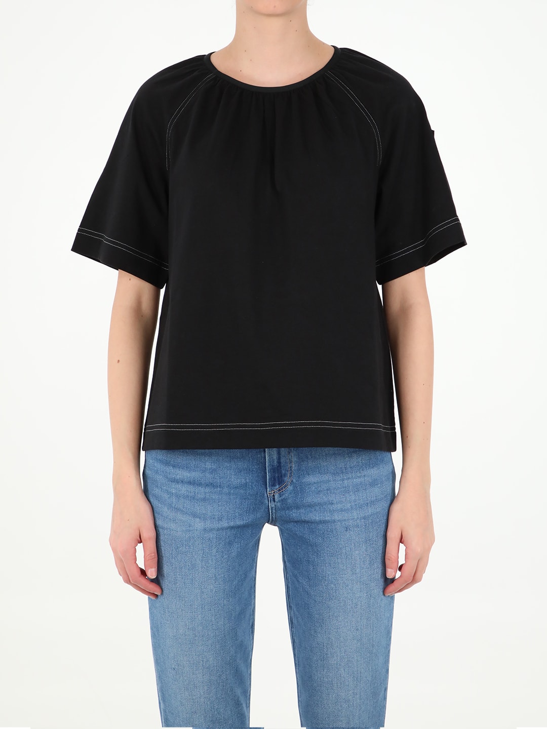 Moncler Black T-shirt With Stitching