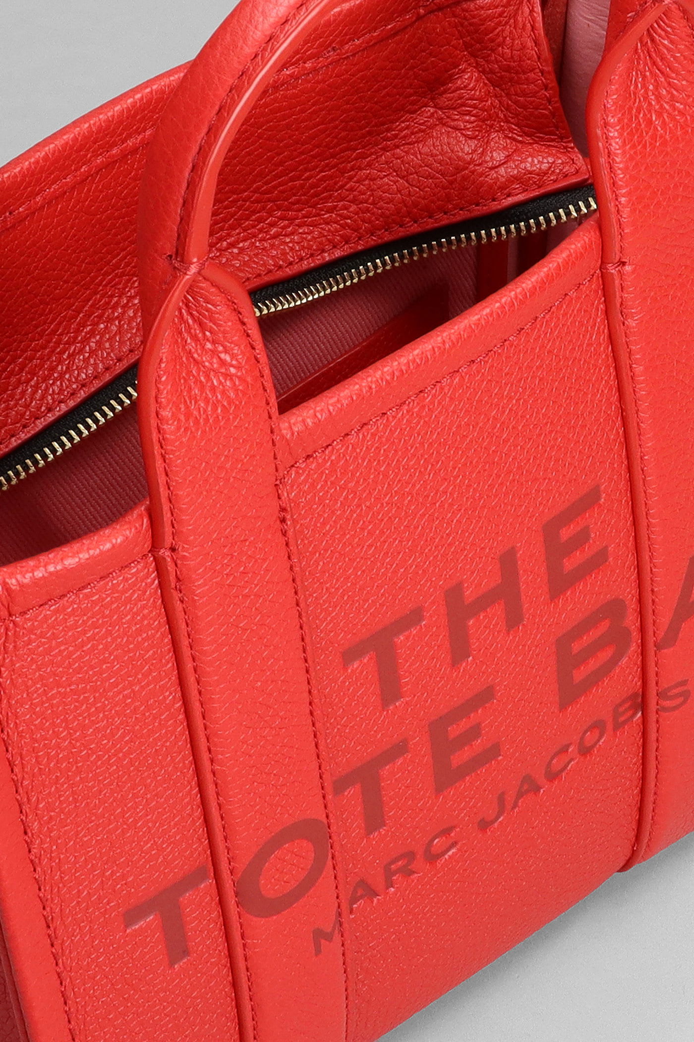 Marc Jacobs The Small Tote Tote In Red Leather In Red