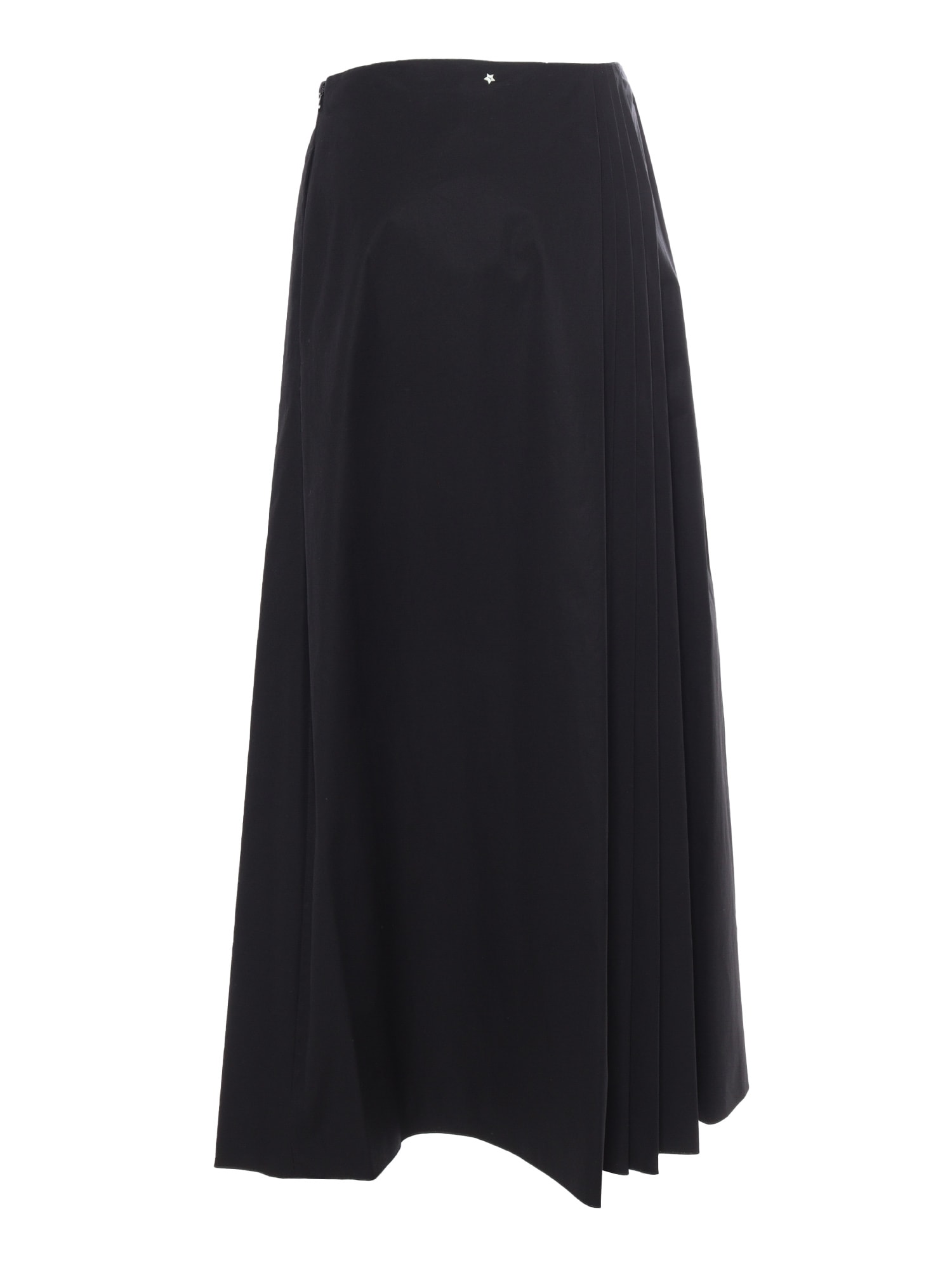 Shop Lorena Antoniazzi Black Skirt With Pleats