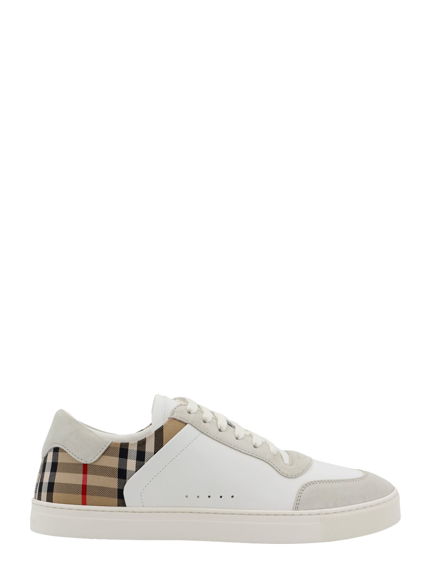 Burberry Sneakers In Neutral