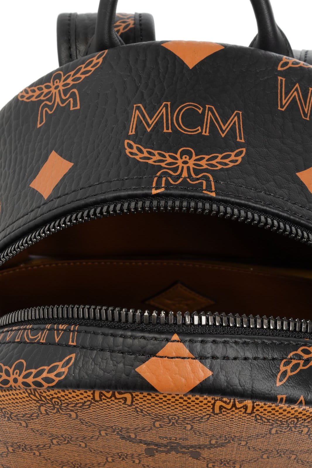 Shop Mcm Zip-up Backpack In Brandy