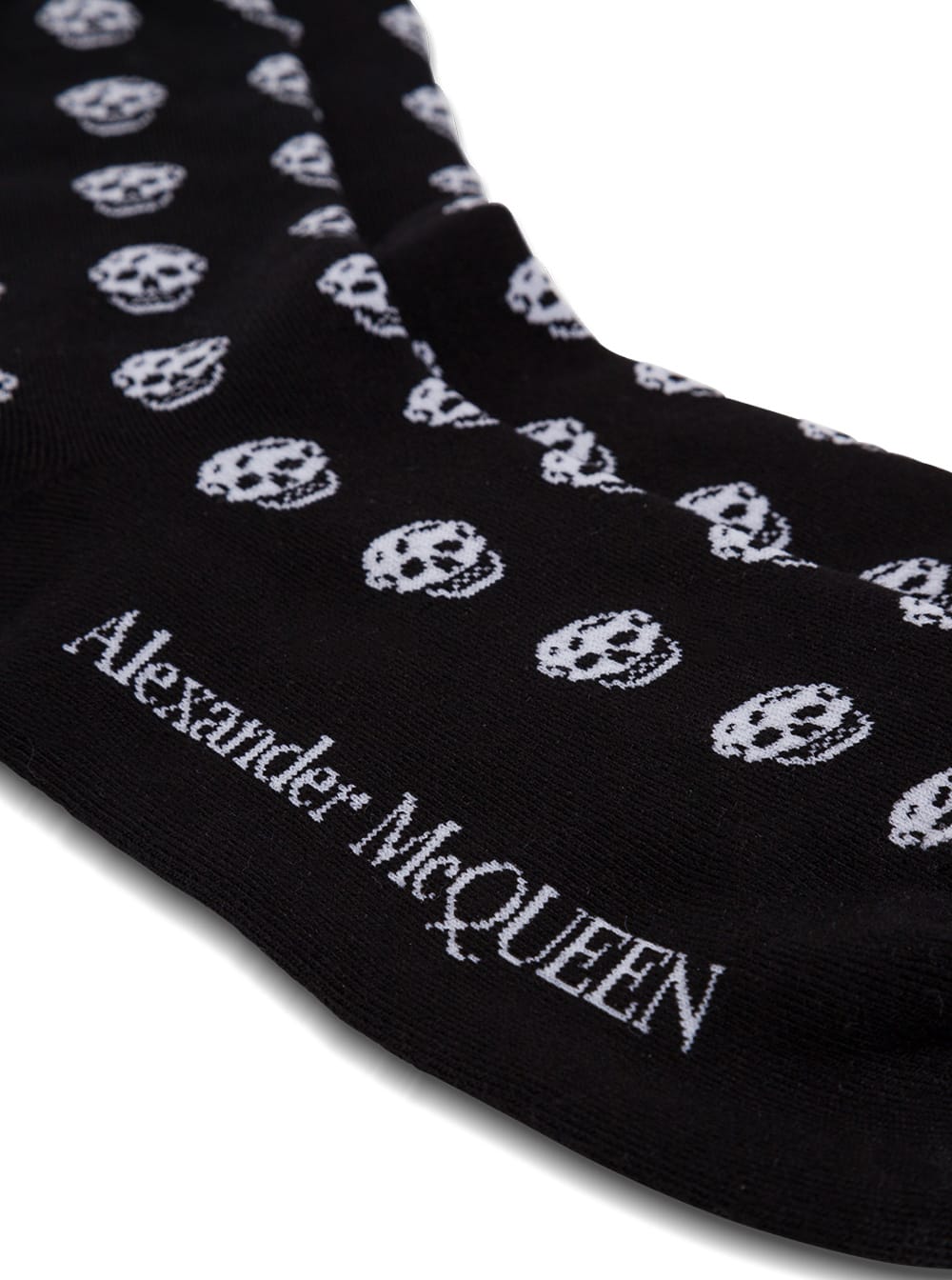 Shop Alexander Mcqueen Mans Black Cotton Skull Socks In Nero
