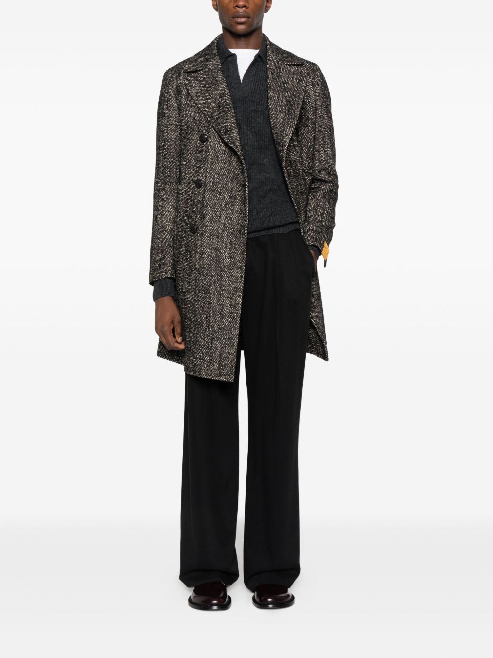 Tagliatore Long Sleeve Coat Notched Lapels Pockets In Black