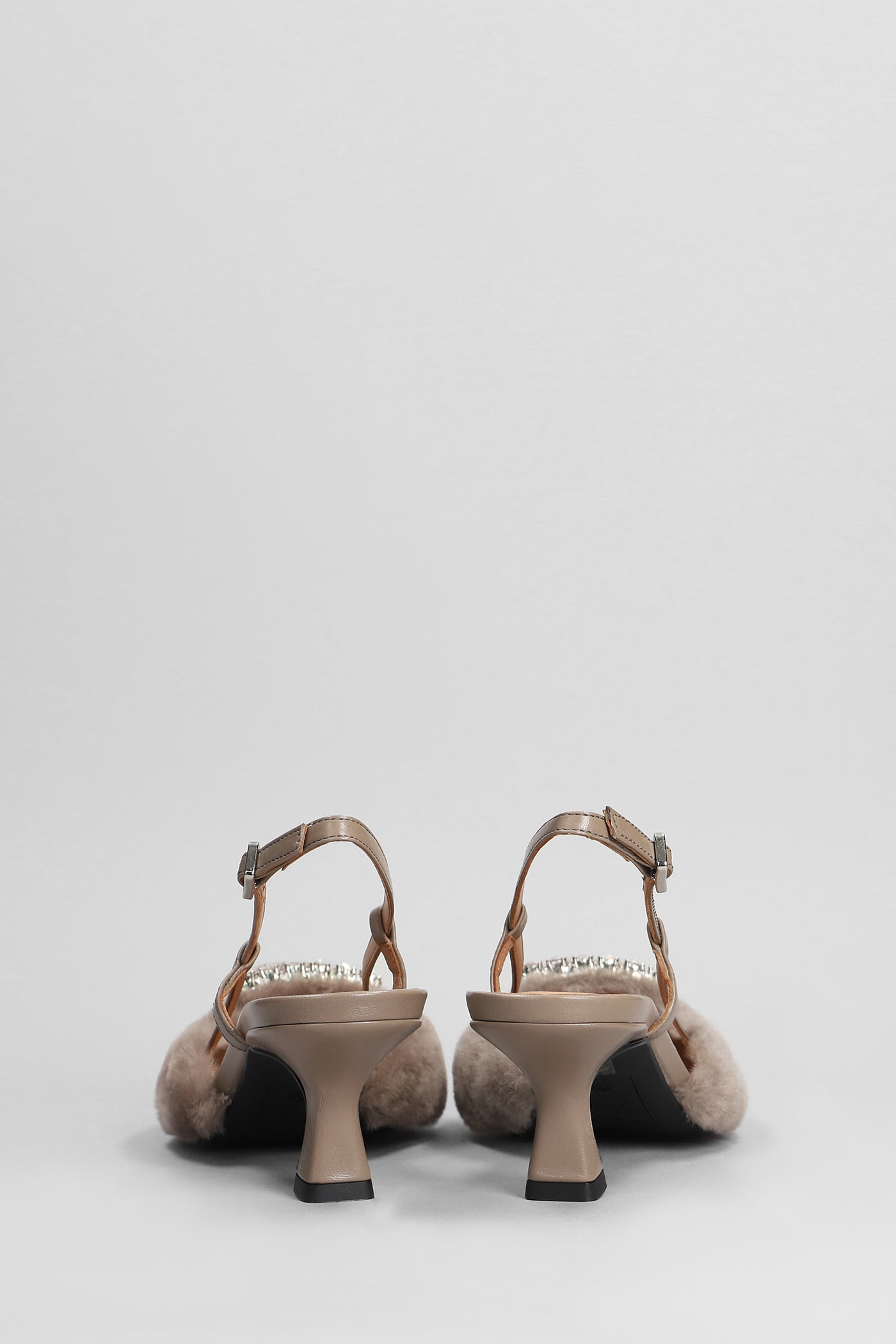 Shop Roberto Festa Stefi Pumps In Taupe Leather