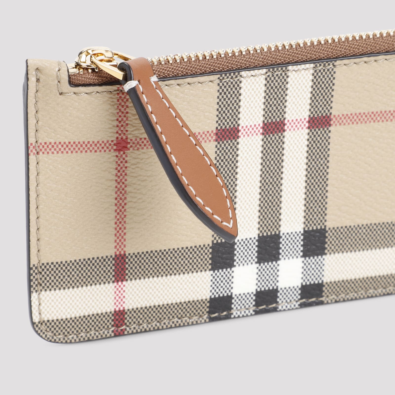 Shop Burberry Somerset Zipper Card Case In Archive Beige