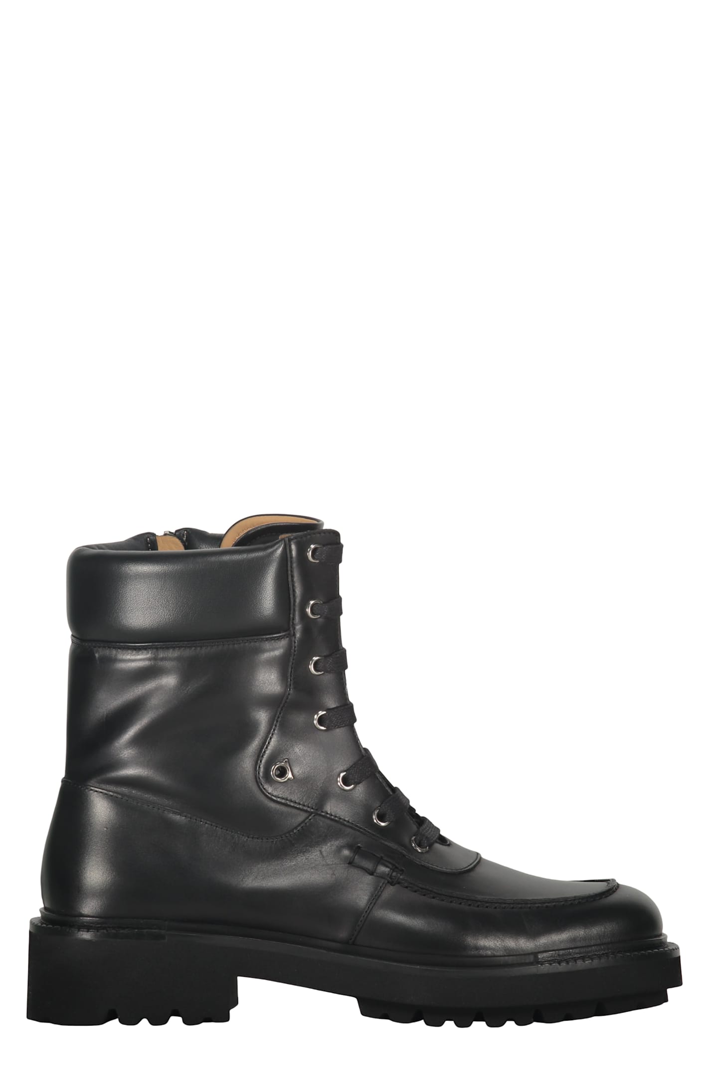 Ferragamo Leather Lace-up Boots In Black
