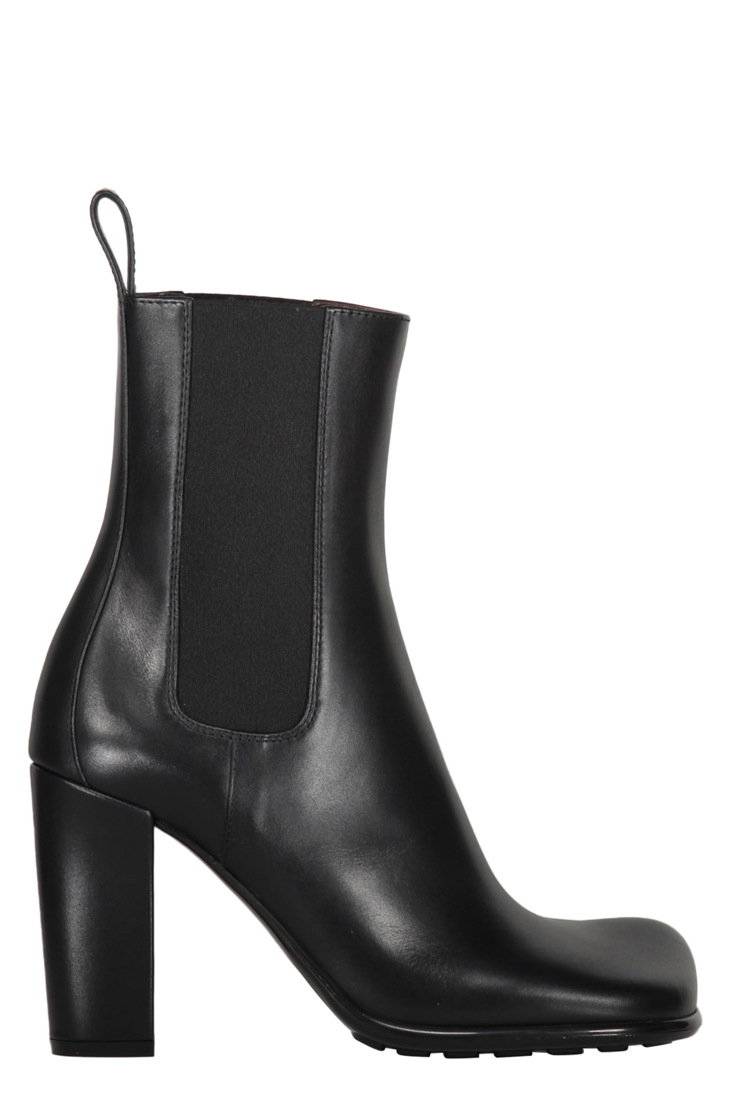 Bottega Veneta Storm Leather Ankle Boots In Black