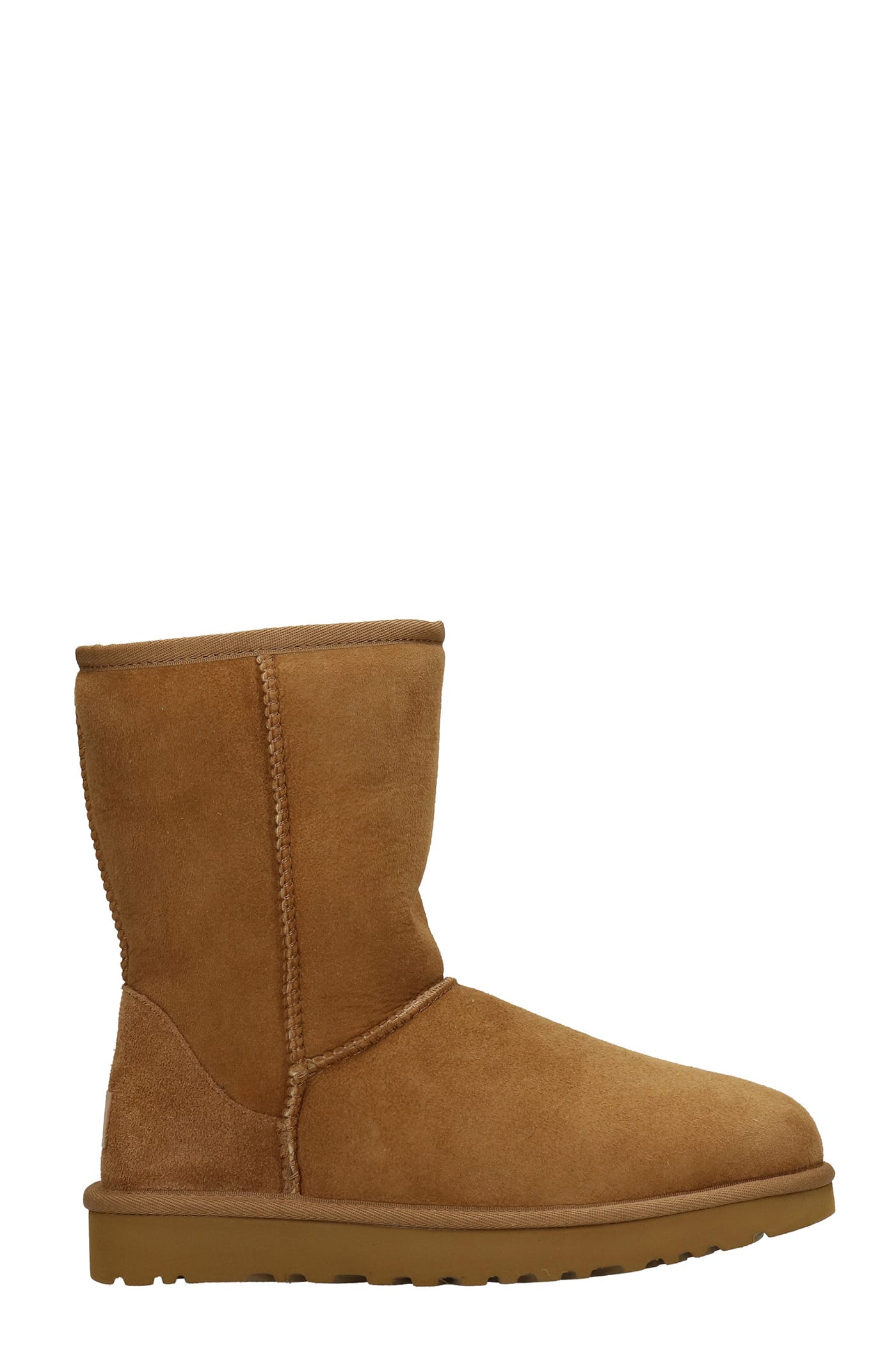 UGG Classic Shor Ii Low Heels Ankle Boots In Leather Color Suede