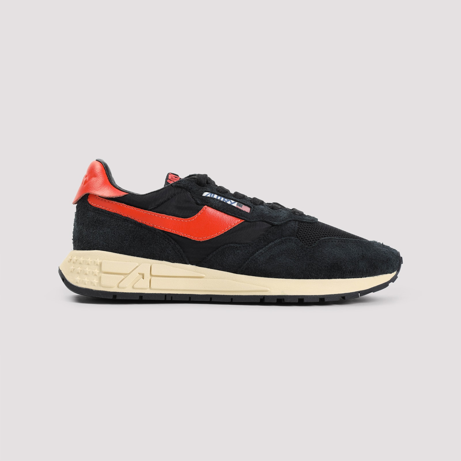 Autry Reelwind Low Sneakers In Black