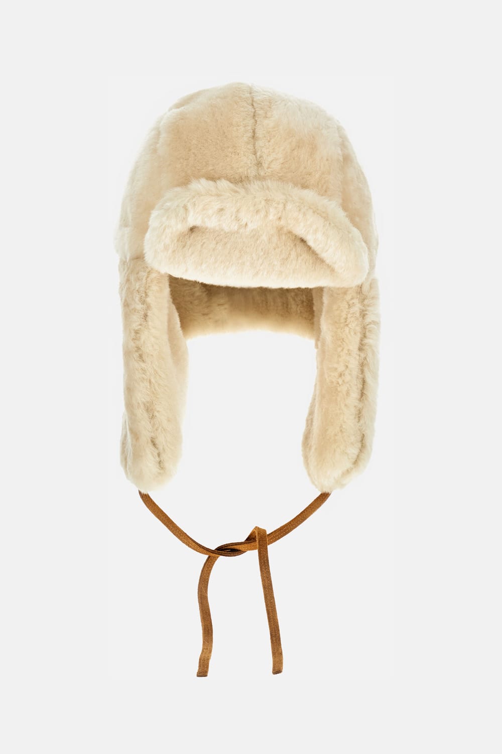 Jacquemus La Chapka Shearling Hat In Neutral