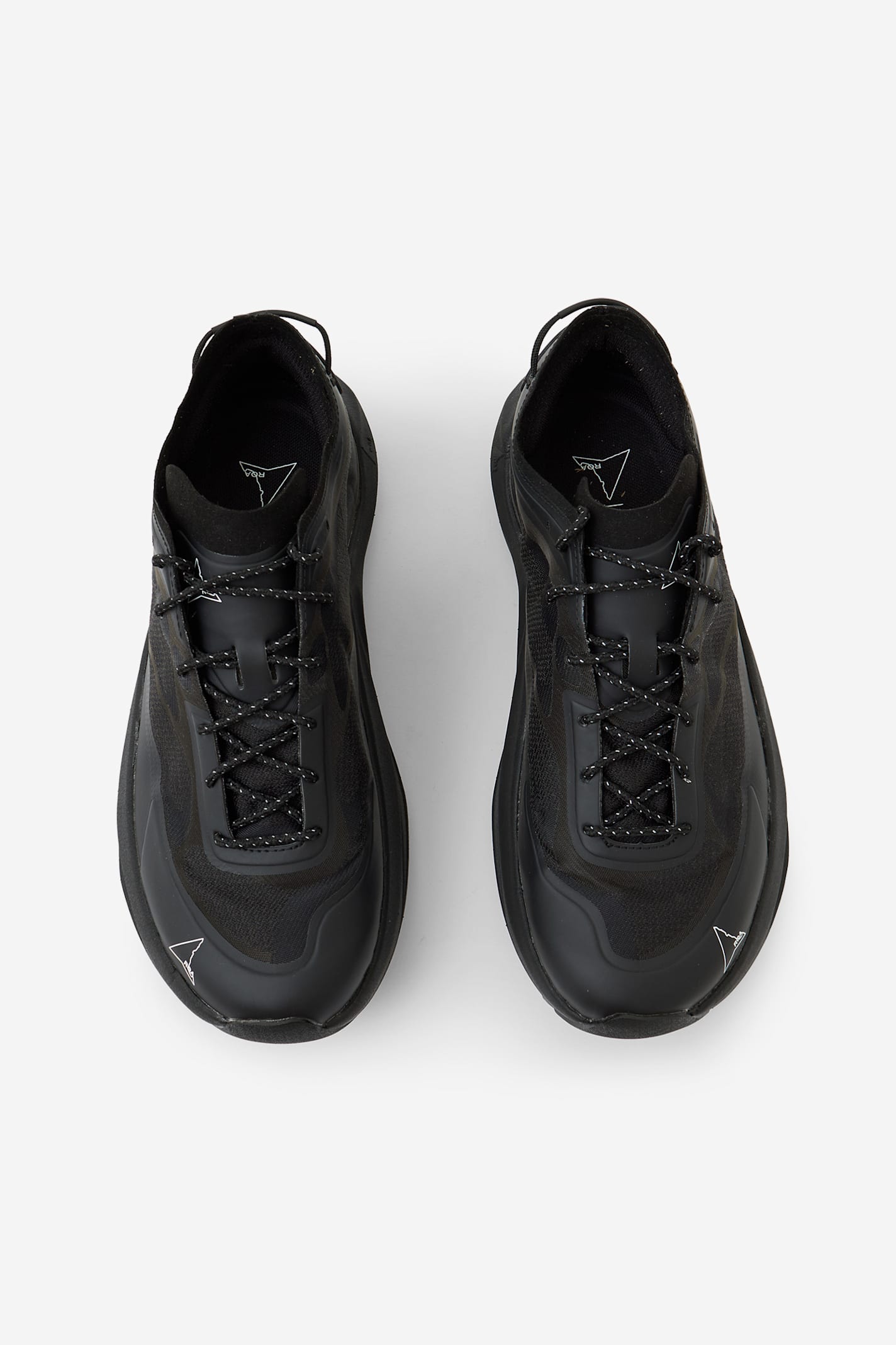 Roa Sella Sneakers In Black Fabric In Black