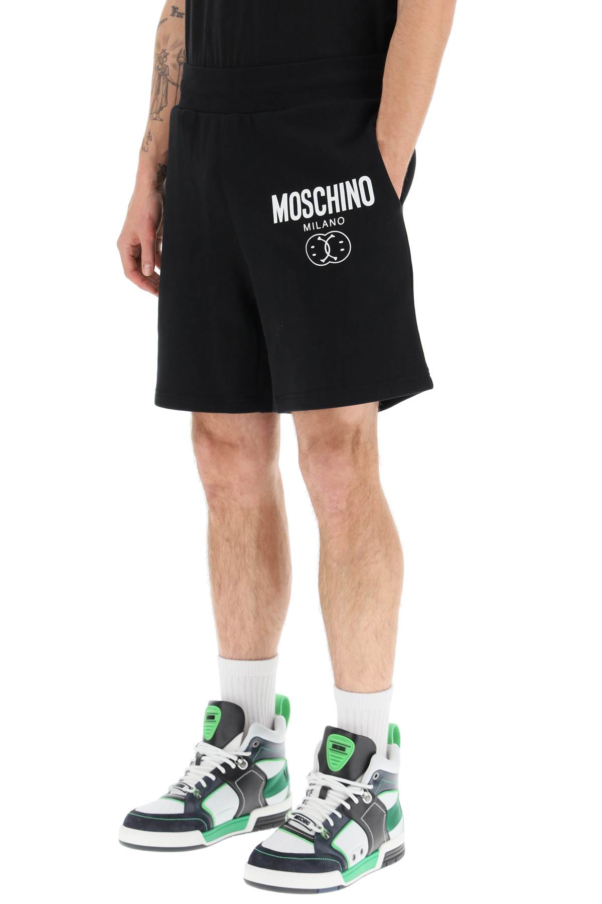 Shop Moschino Double Question Mark Logo Sweatshorts In Fantasia Nero (black)