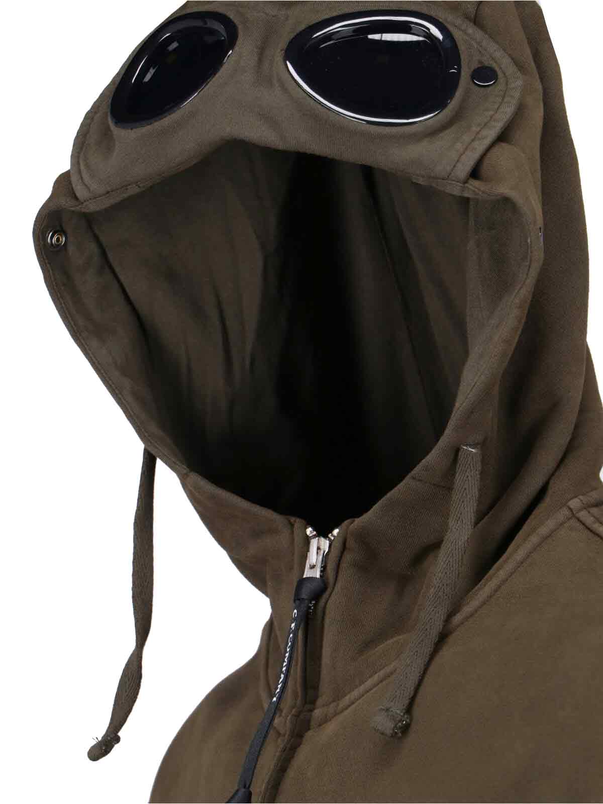 C.p. Company Men Sweatshirts Hooded Open In Brushed Emerized Diagonal Fleece In Green